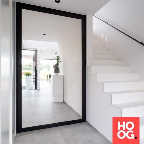 Doors in modern villa in collaboration with NANO architects