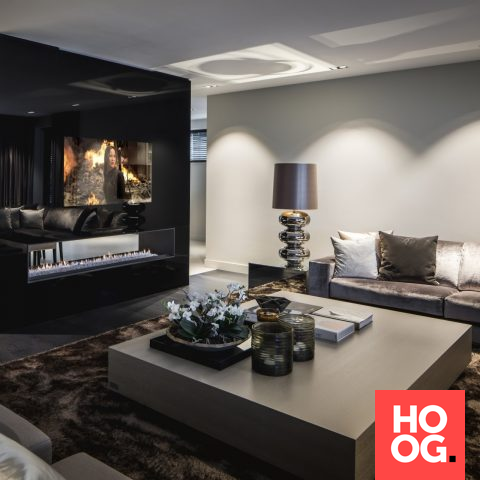 Luxe woonkamer inrichting met Oled Mirror TV
